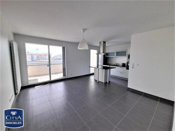 Appartement à louer 3 pièces 62.28m² Clermont-Ferrand (63100)