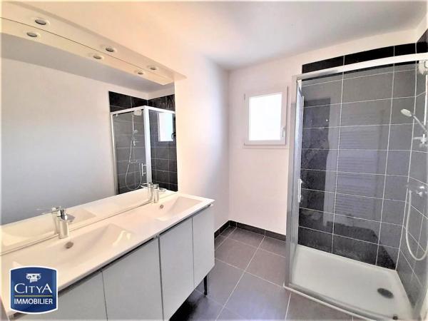 Appartement à louer 3 pièces 62.28m² Clermont-Ferrand (63100)