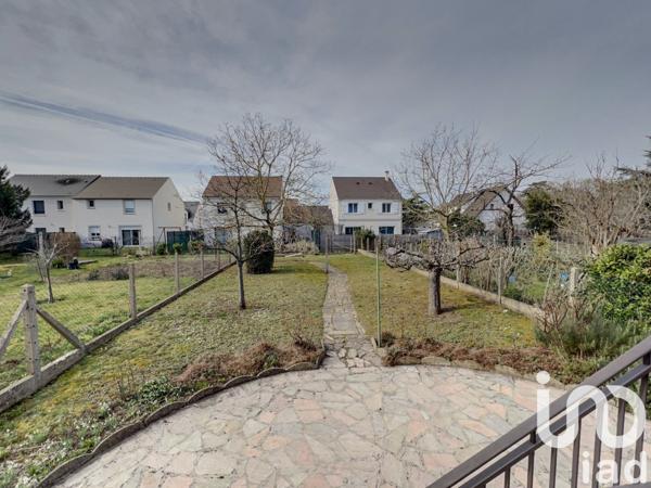 Maison traditionnelle 4 pièces de 73 m² à Aubergenville (78410)