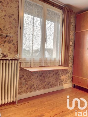 Maison traditionnelle 4 pièces de 73 m² à Aubergenville (78410)