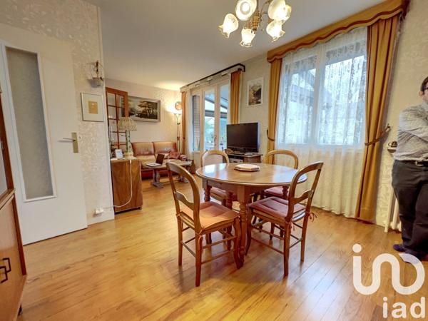 Maison traditionnelle 4 pièces de 73 m² à Aubergenville (78410)