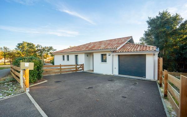 Maison à vendre    4 pièces •  Lit-et-Mixe