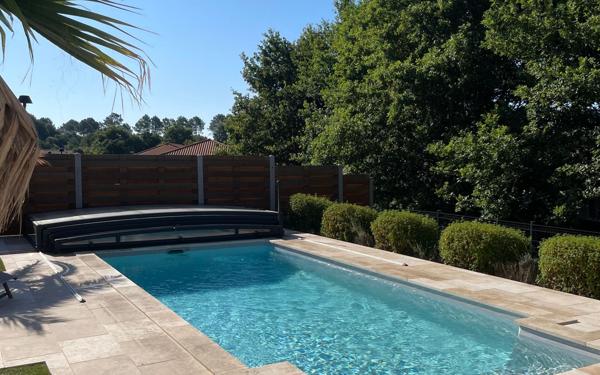 Maison à vendre    4 pièces •  Lit-et-Mixe