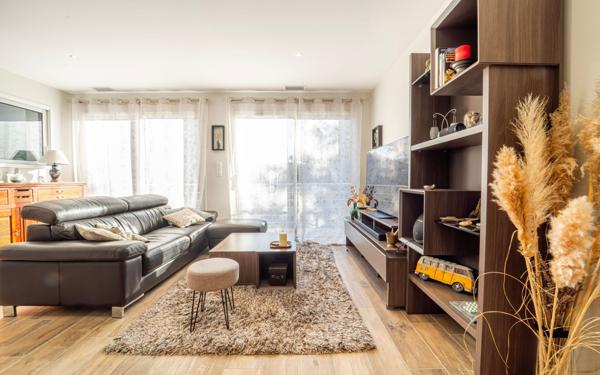 Maison à vendre    4 pièces •  Lit-et-Mixe