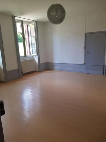Appartement à louer à Septmoncel les Molunes (39310)