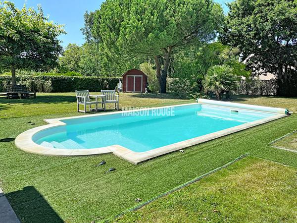 Maison 5 chambres, piscine, proche commerces et plage