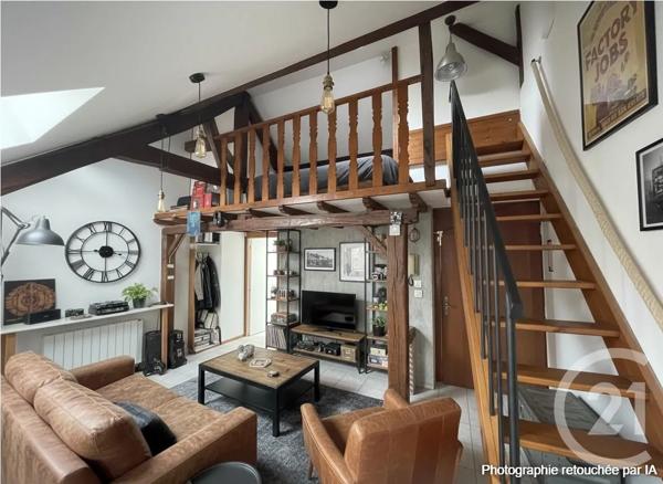 Appartement Studio à vendre  1 pièce - 22 m 2   ORLEANS  - 45