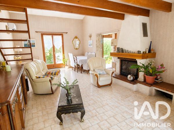 Maison à vendre 5 pièces 104 m² Aussillon