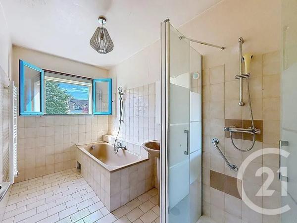 Maison à vendre  5 pièces - 111 m 2   MONTFERMEIL  - 93