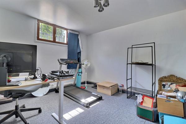 Maison Colombes 7 pièce(s) 123 m2