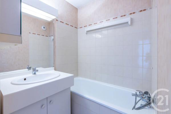 Appartement F2 à vendre  2 pièces - 47,70 m 2   VILLIERS SUR MARNE  - 94