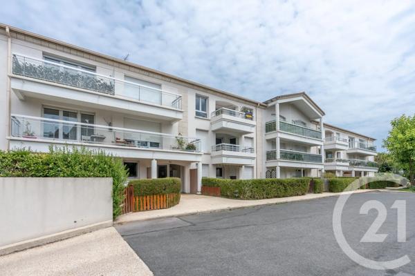 Appartement F2 à vendre  2 pièces - 47,70 m 2   VILLIERS SUR MARNE  - 94