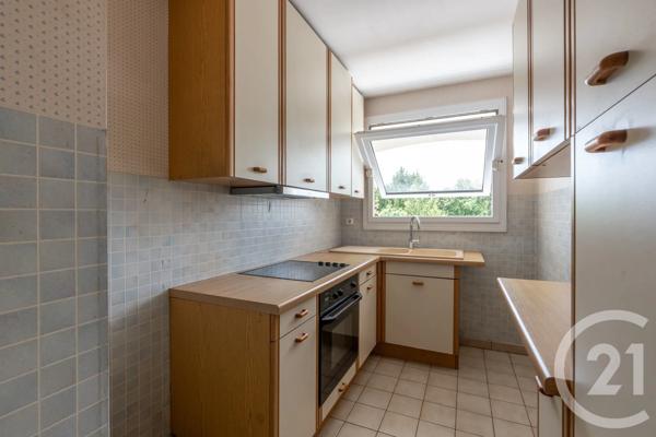Appartement F2 à vendre  2 pièces - 47,70 m 2   VILLIERS SUR MARNE  - 94