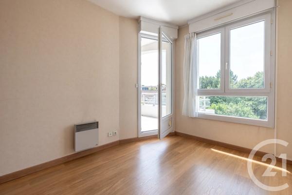 Appartement F2 à vendre  2 pièces - 47,70 m 2   VILLIERS SUR MARNE  - 94