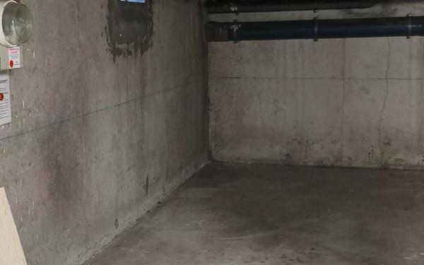 Stationnement à louer    12 m2 Cagnes-sur-Mer