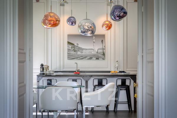 Maison d’architecte érigée sur un Domaine de 13 ha