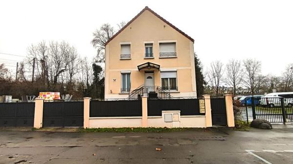 Maison individuelle Saint-Ouen-l'Aumône 126 m²