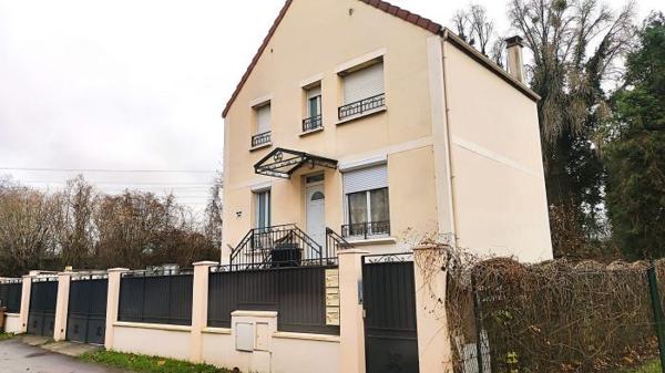 Maison individuelle Saint-Ouen-l'Aumône 126 m²