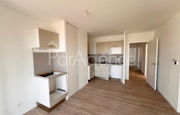 Appartement T4 neuf avec balcon Résidence récente Royan
