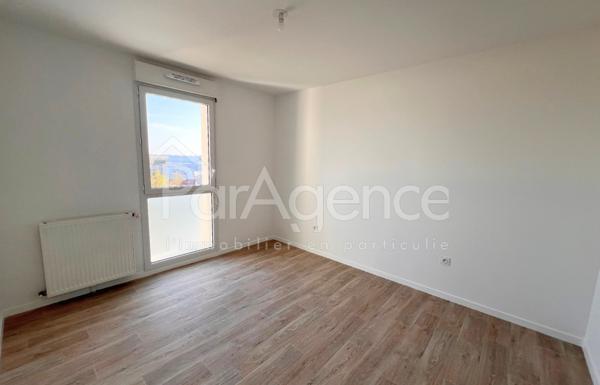 Appartement T4 neuf avec balcon Résidence récente Royan