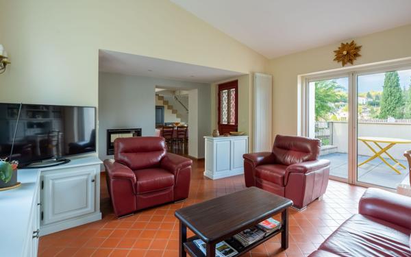 Maison à vendre    3 pièces • 86,75 m2 Mane