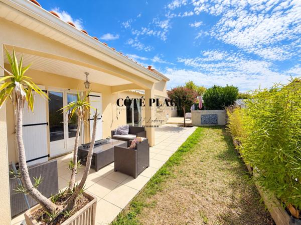 ROYAN - MAISON 5 PIECES- GRAND GARAGE - 500M COMMERCES - AU PRIX DE 520 000 € FAI