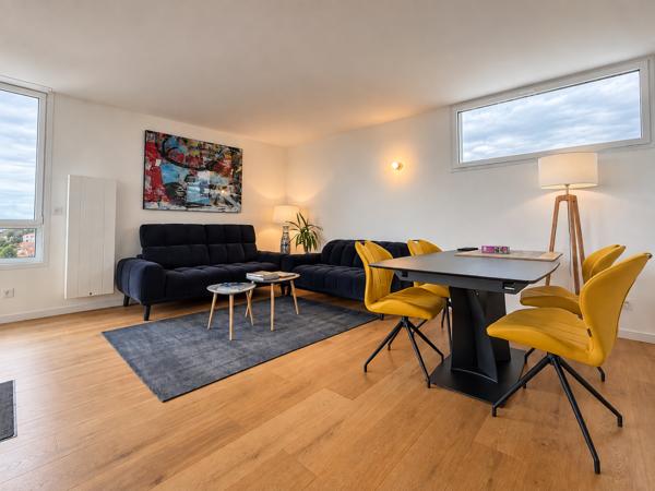 Appartement 4 pièce(s) 3 chambre(s) 90 m²