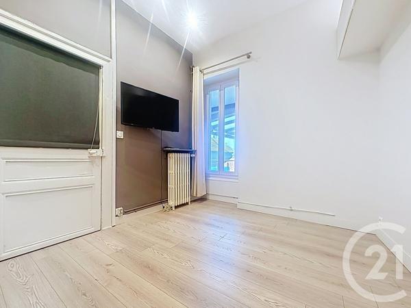 Appartement F4 à vendre  4 pièces - 95,94 m 2   PERIGUEUX  - 24