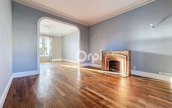 Maison à vendre    6 pièces • 248 m2 Limoges