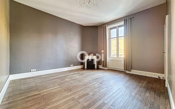 Maison à vendre    6 pièces • 248 m2 Limoges