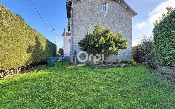 Maison à vendre    6 pièces • 248 m2 Limoges