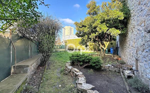 Maison à vendre    6 pièces • 248 m2 Limoges