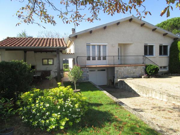 CONSTRUCTION TRADITIONNELLE EN TRES BON ETAT