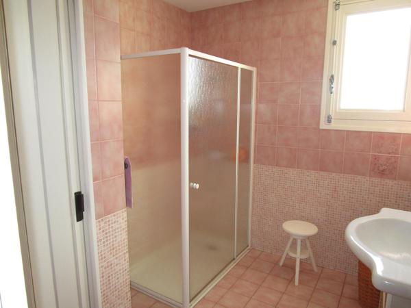 CONSTRUCTION TRADITIONNELLE EN TRES BON ETAT