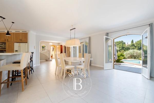 Châteauneuf-Grasse, Villa 4 Chambres -  175 m² à vendre