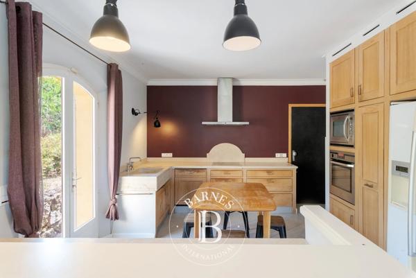 Châteauneuf-Grasse, Villa 4 Chambres -  175 m² à vendre