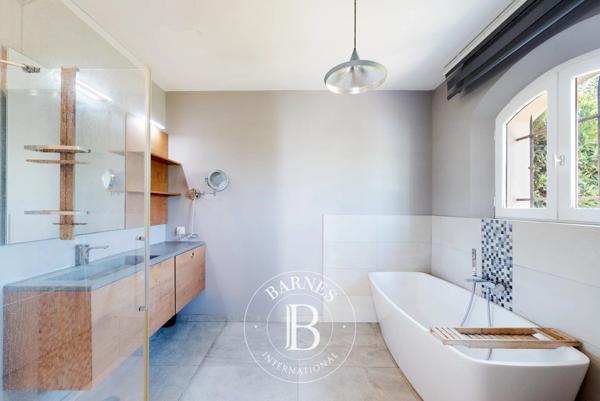 Châteauneuf-Grasse, Villa 4 Chambres -  175 m² à vendre