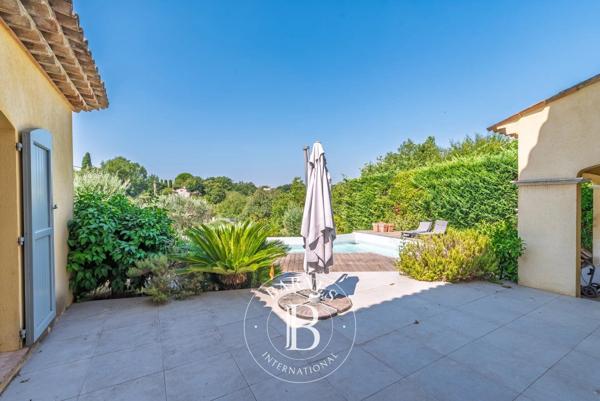 Châteauneuf-Grasse, Villa 4 Chambres -  175 m² à vendre