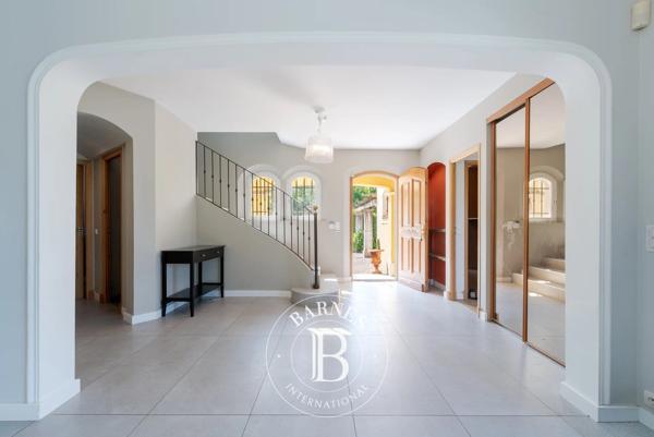 Châteauneuf-Grasse, Villa 4 Chambres -  175 m² à vendre