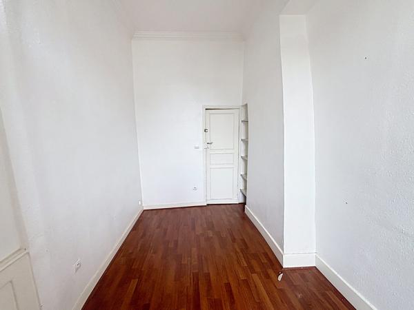 Plateau 85m² à réhabiliter double destination