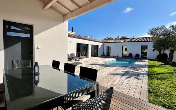 Maison à vendre    6 pièces •  Marsilly