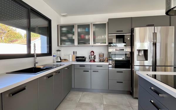 Maison à vendre    6 pièces •  Marsilly