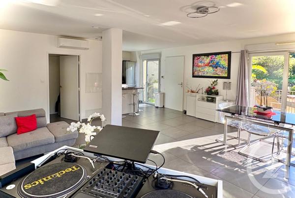 Appartement à vendre  4 pièces - 92,32 m2 MENTON - 06