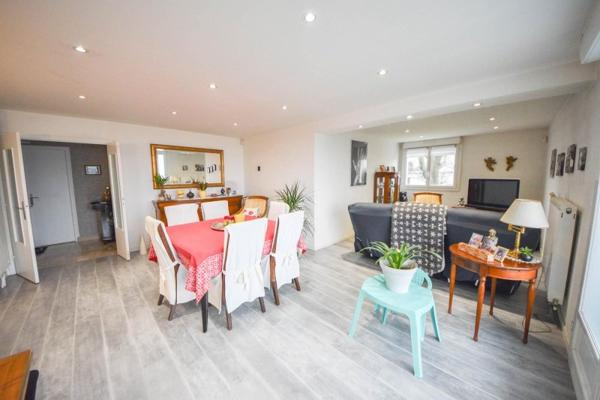 Vente / Appartement T4