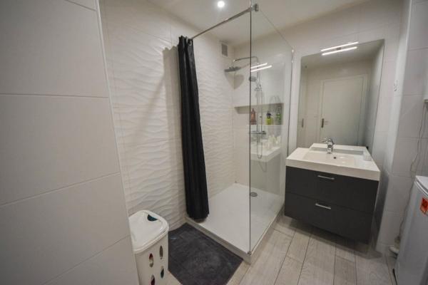 Vente / Appartement T4