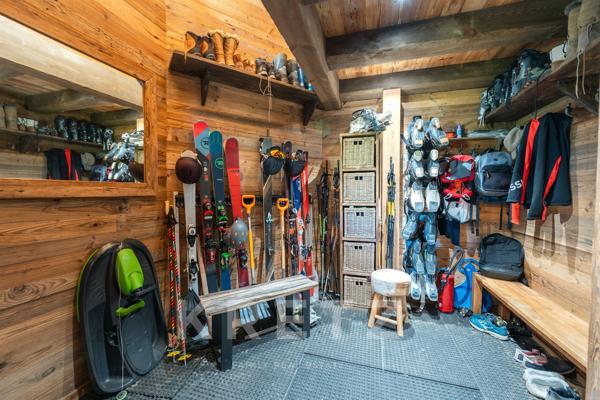 CHALET D'EXCEPTION SKIS AUX PIEDS