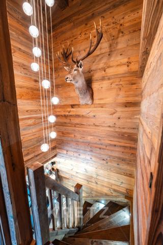CHALET D'EXCEPTION SKIS AUX PIEDS