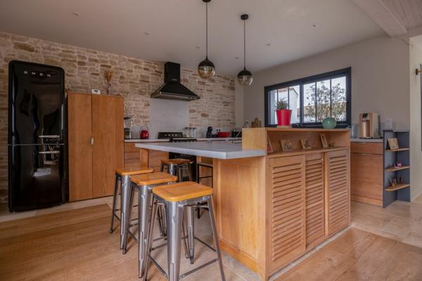 Maison à vendre    5 pièces • 132 m2 Rivedoux-Plage