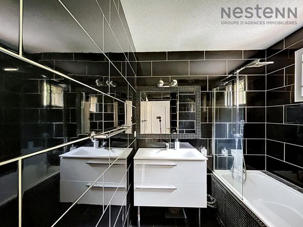 maison individuelle, 3 chambres, joli jardin dans lotissement sécurisé, secteur LA VALENTINE