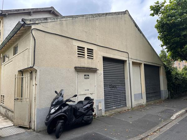 Local Commercial 4 pièces - 150 m² Exclusivité efficity